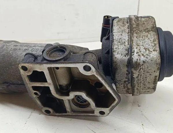 SKODA Octavia 2 generation (2004-2013) Крышка корпуса масляного фильтра 045115389E,045115389J 31896940