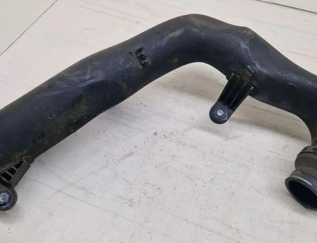 VOLKSWAGEN Passat B8 (2014-2023) Citas šļaukas / trubas 1K0129654AJ 31897209