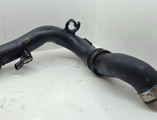 VOLKSWAGEN Passat B8 (2014-2023) шланг радиатора интеркулера 1K0145762AD 31897892