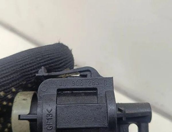 VOLKSWAGEN Passat B8 (2014-2023) Соленоидный клапан 1J0906283C 31901266