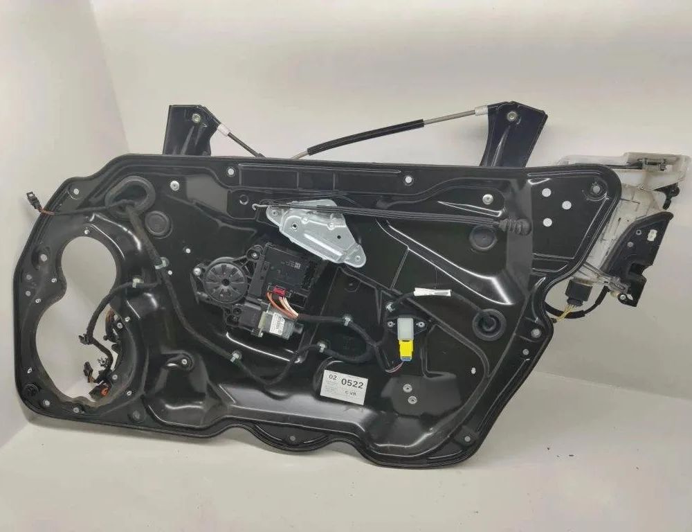 VOLKSWAGEN Passat B6 (2005-2010) Priekšējo kreiso durvju logu pacēlājs 3C1837756K 31901462