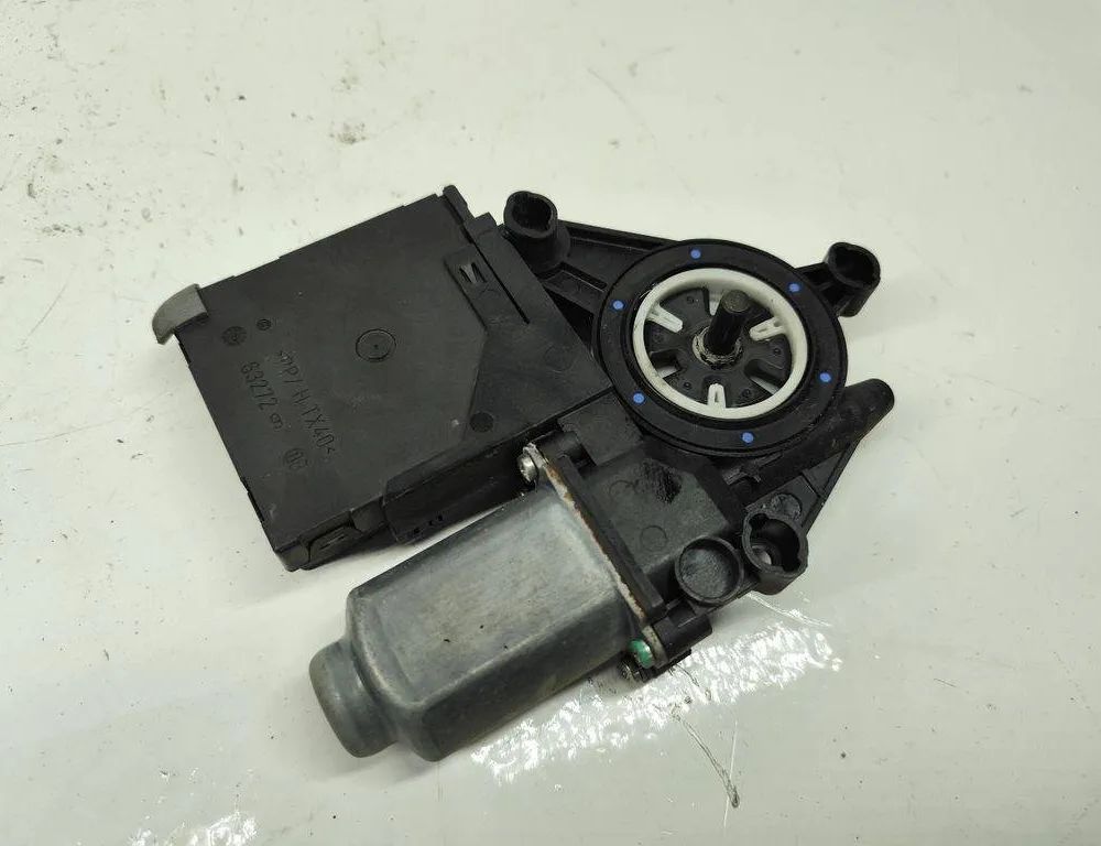 VOLKSWAGEN Golf 8 generation (2019-2023) Priekšējo kreiso durvju logu pacēlāja motorīts 10030607051005,1K0959793J 32002067