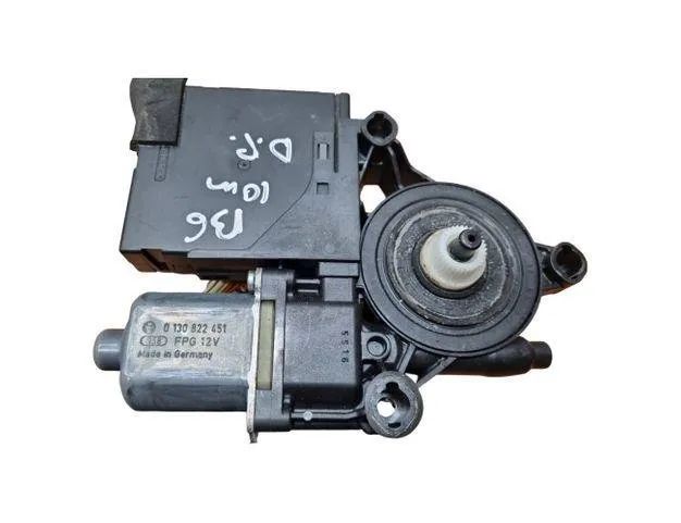 VOLKSWAGEN Passat B6 (2005-2010) Маторчик стеклоподъемника передней левой двери 3C0959702,980852135,3C1837462L 26558239