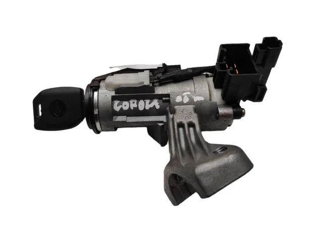 TOYOTA Corolla Verso 1 generation (2001-2009) Ignition Lock 45020024 26564863