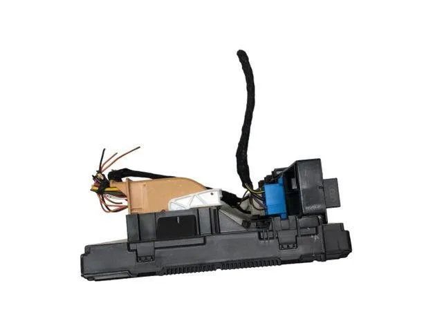 VOLKSWAGEN Caddy 3 generation (2004-2015) Komforta vadības bloks 5K0937085R,5WK50402A,BCMPQ35 26566584