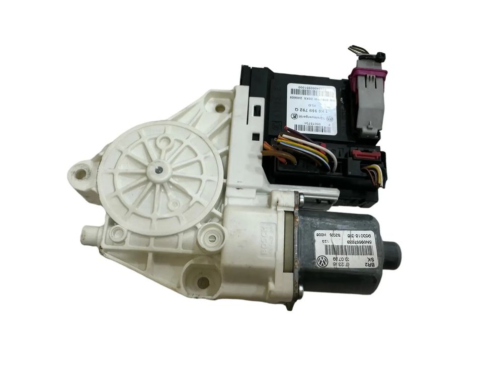 VOLKSWAGEN Tiguan 1 generation (2007-2017) Маторчик стеклоподъемника передней левой двери 5N0959702B 29946662