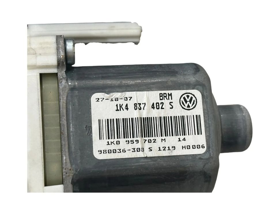 VOLKSWAGEN Golf 8 generation (2019-2023) Priekšējo kreiso durvju logu pacēlāja motorīts 1K4837402S,1K0959702M 29952065