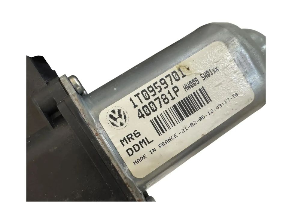 VOLKSWAGEN Touran 1 generation (2003-2015) Priekšējo kreiso durvju logu pacēlāja motorīts 1T0959701 29964423