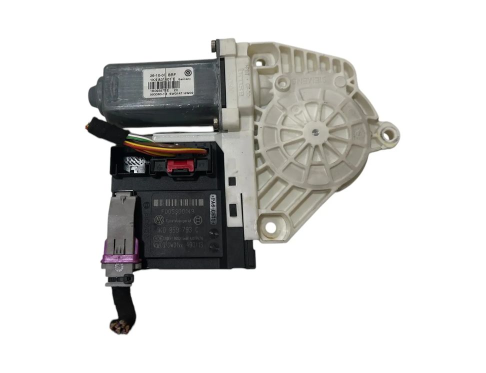 VOLKSWAGEN Golf 8 generation (2019-2023) Priekšējo kreiso durvju logu pacēlāja motorīts 993360104,1K0959701E 29971323