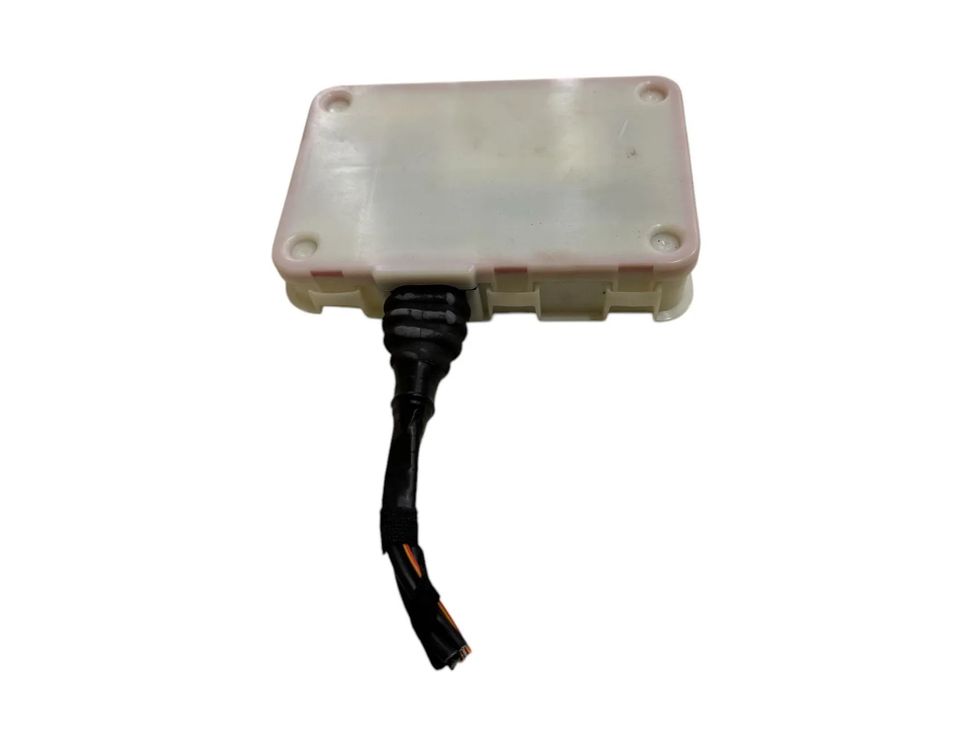 BMW 3 Series E90/E91/E92/E93 (2004-2013) Bootlid Antenna Amplifier 912373902 29975265