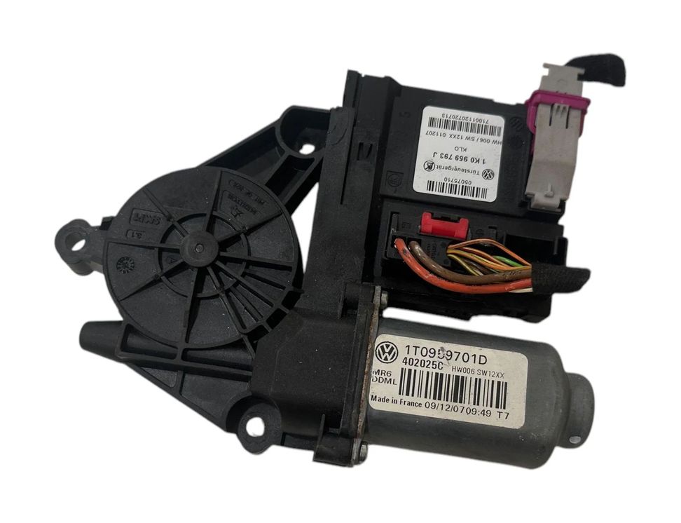 VOLKSWAGEN Golf 8 generation (2019-2023) Front Left Door Window Regulator Motor 402025C,1T0959701D 30075205