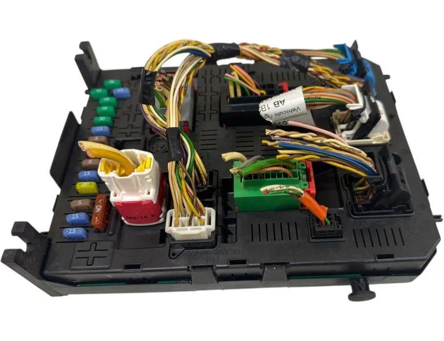 CITROËN Berlingo 2 generation (2008-2023) Drošinātāju kārba 281197595 30457691