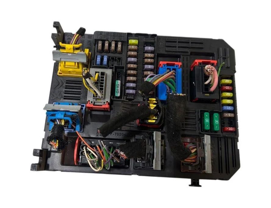 PEUGEOT Partner 2 generation (2008-2023) Fuse Box 9830707680,28641125 30458364