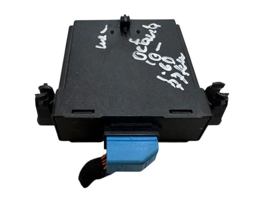 SKODA Octavia 2 generation (2004-2013) Gateway блок 5WK50021,1K0907951,7N0907530 32976141