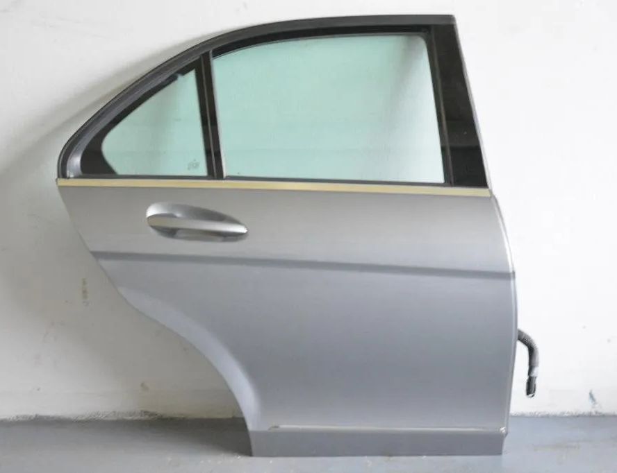 MERCEDES-BENZ C-Class W204/S204/C204 (2004-2015) Right Side Sliding Door A2048204302 31604514