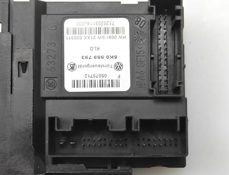 VOLKSWAGEN Touran 1 generation (2003-2015) Маторчик стеклоподъемника передней левой двери 1T0959701T 31963438