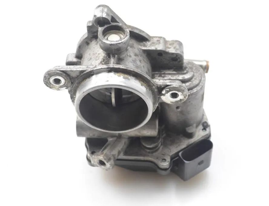 VOLKSWAGEN Golf 7 generation (2012-2024) Throttle Body 04L128063T 32404949