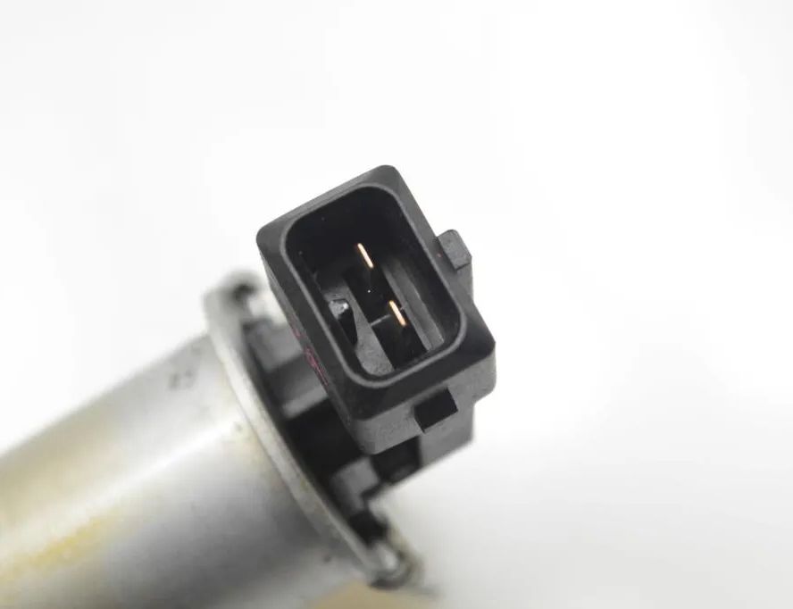 BMW 3 Series E90/E91/E92/E93 (2004-2013) Additional Inner Engine Parts 7584115 32817525