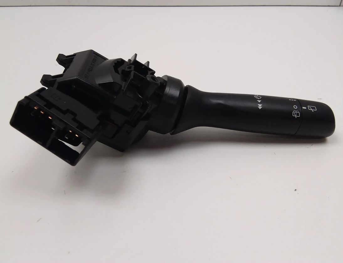 TOYOTA Yaris 3 generation (2010-2019) Wiper Control 17F761,17F144 13907783