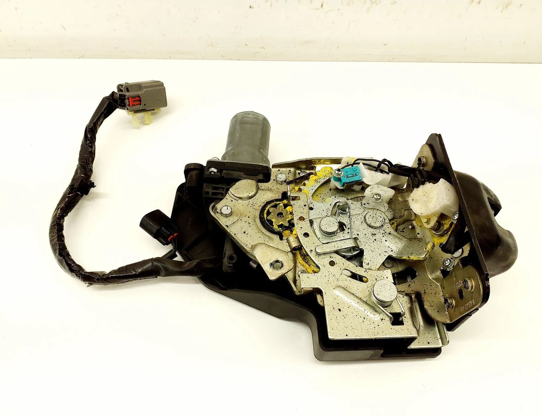 FORD Kuga 2 generation (2013-2020) Tailgate Boot Lock CV44-7843102-B 17639915