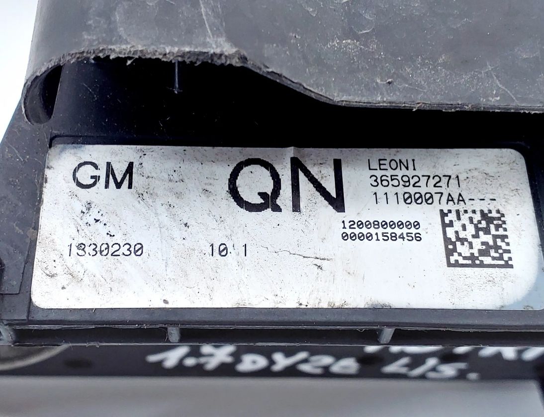 OPEL Astra J (2009-2020) Положительный аккумуляторный кабель 1330230,365927271 21741828