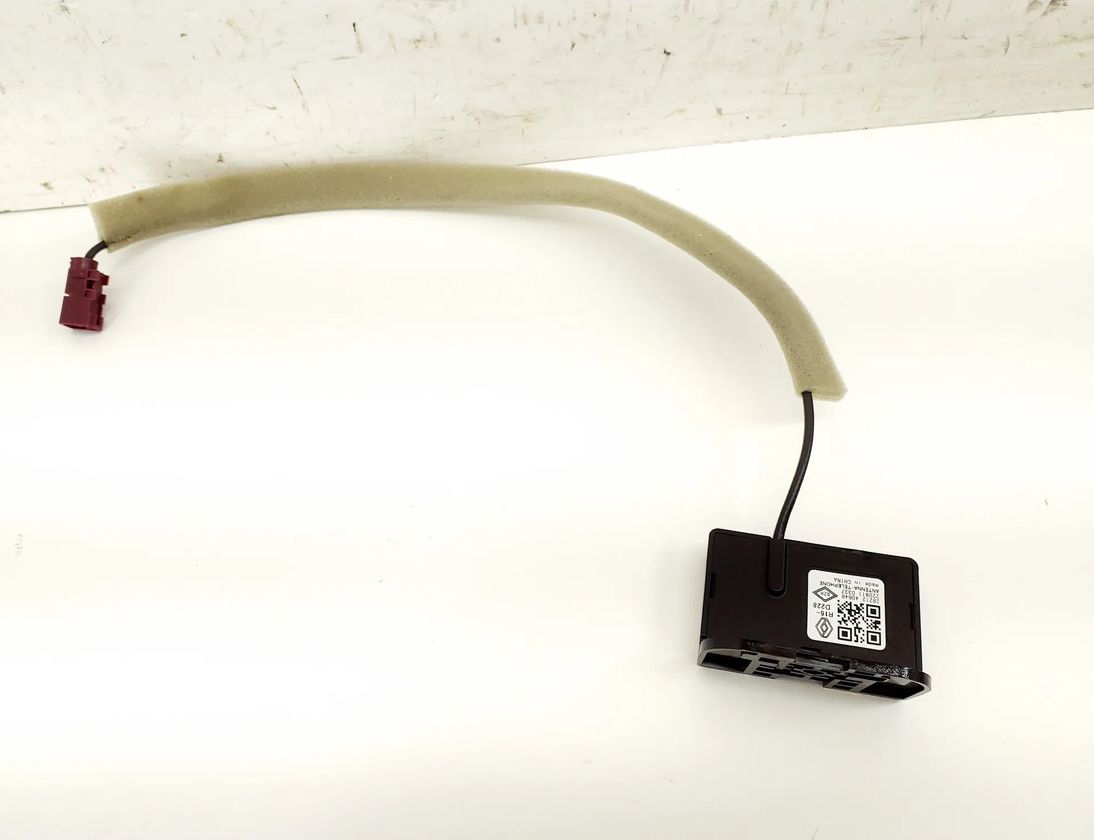 RENAULT Captur 2 generation (2019-2023) Антенный модуль 282124064R 28242601