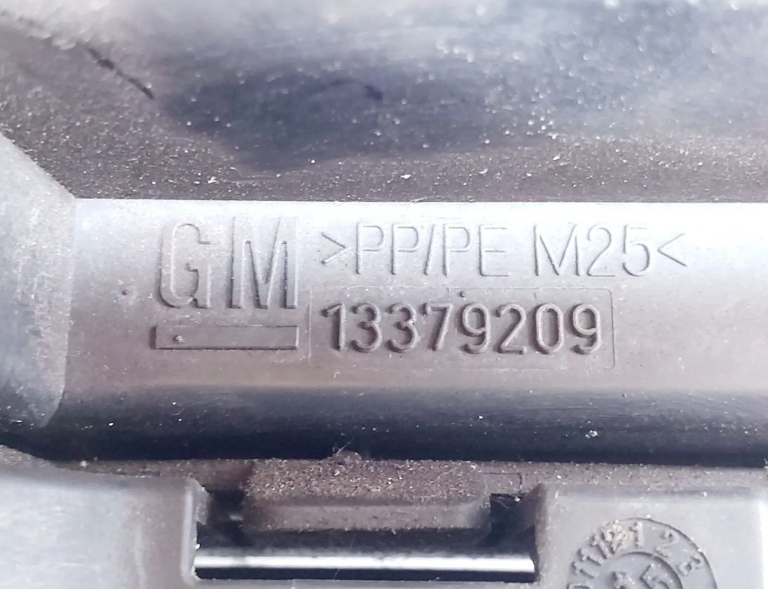 OPEL Astra K (2015-2021) Fuse Box 39019198,13379209 28262037