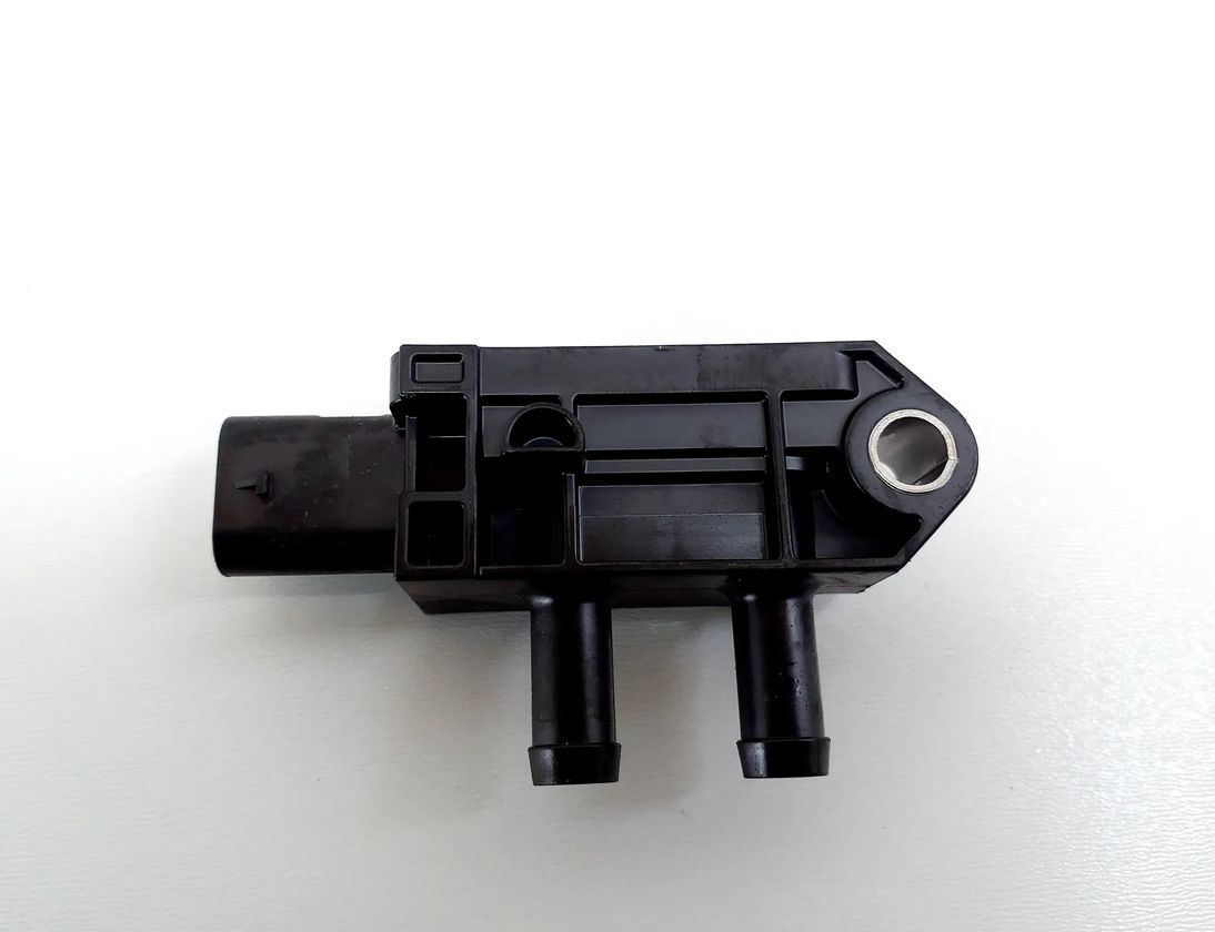 VOLKSWAGEN Tiguan 2 generation (2016-2024) DPF Pressure Sensor 05E906051P 29089978