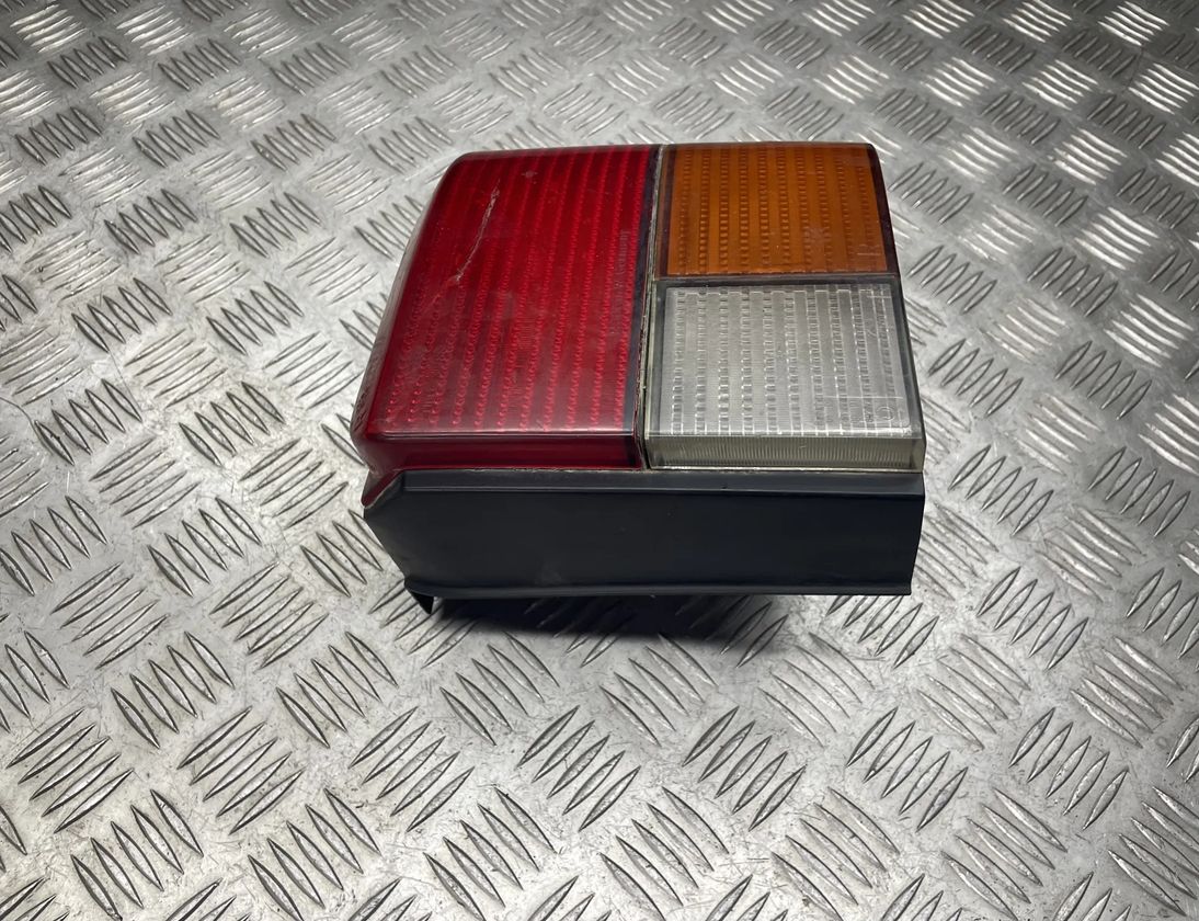 VOLKSWAGEN Transporter T4 (1990-2003) Фонарь задний правый 70194511 25185868