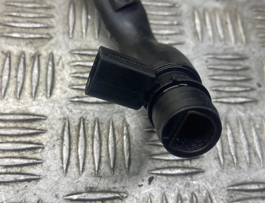 MERCEDES-BENZ E-Class W211/S211 (2002-2009) Breather hose A6420100591,020312,A6420160381 29053765