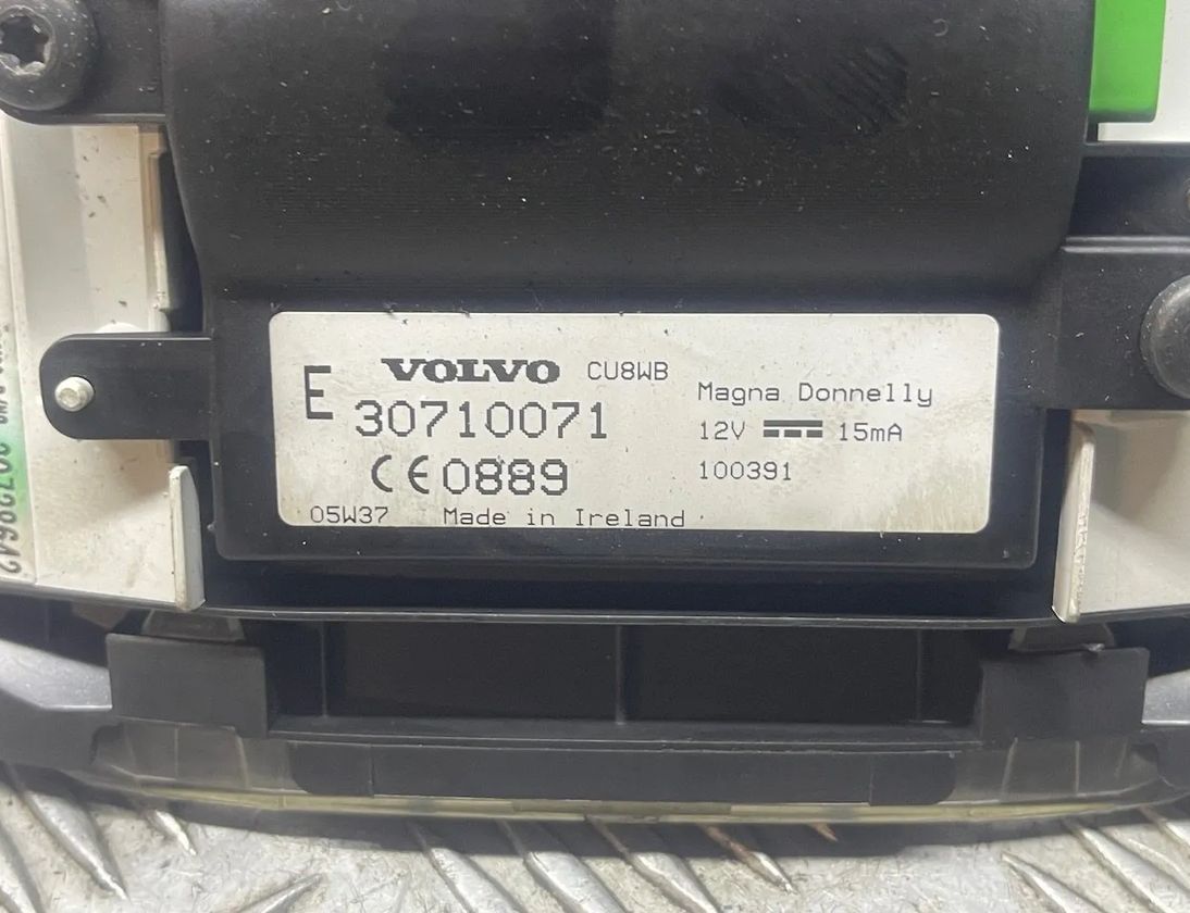 VOLVO S40 2 generation (2004-2012) Speedometer 100391,30710071,185800359 29054110