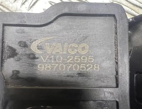 AUDI A3 8P (2003-2013) Eļļas nogulsnētājs (separators) 06H103226a 30256235