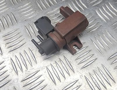 PEUGEOT 607 1 generation (2000-2008) Vacuum Valve 9654282880 30384389