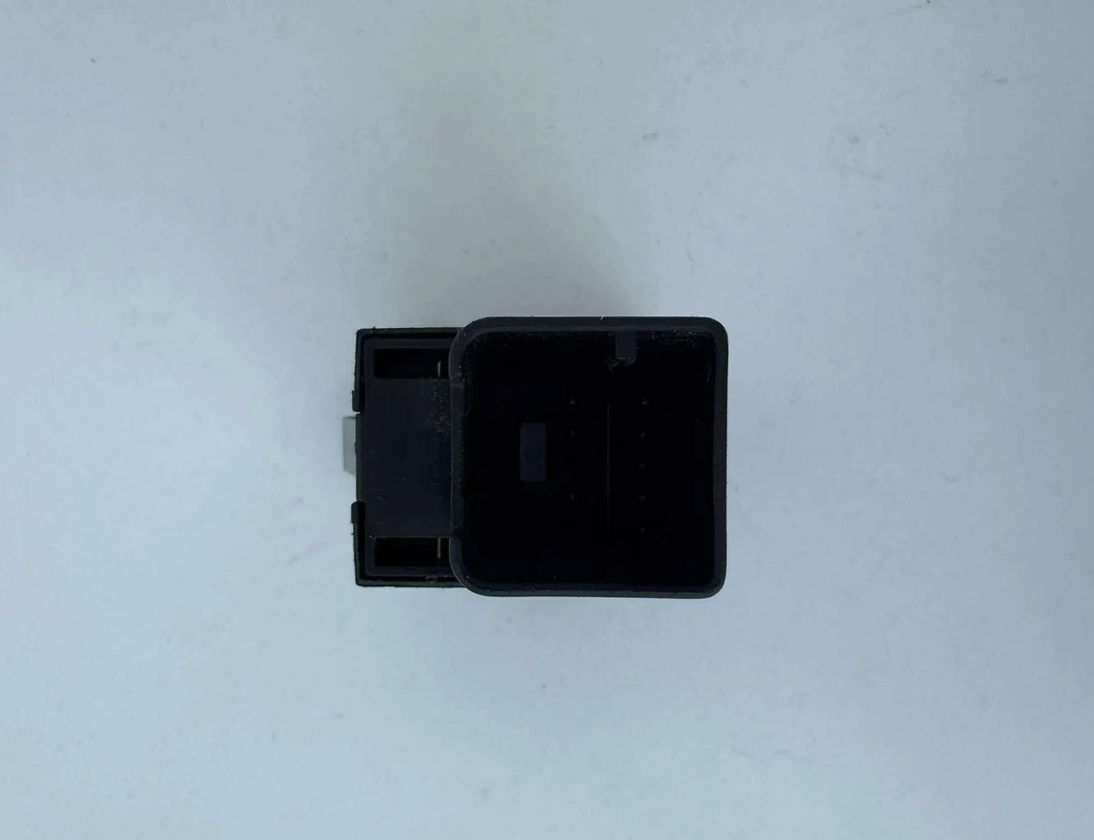 VOLKSWAGEN Passat B6 (2005-2010) Handbrake Button 3C0927225B 32050709