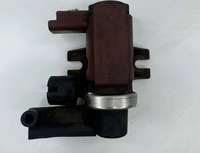 VOLVO V50 1 generation (2003-2012) Vacuum Valve 9650098380,70096602 32749221