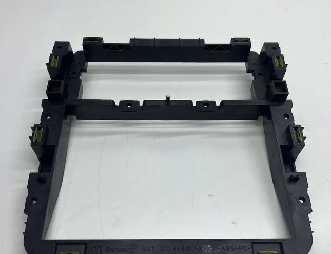 VOLKSWAGEN Touran 1 generation (2003-2015) Другие внутренние детали 1T0858005A 32856002