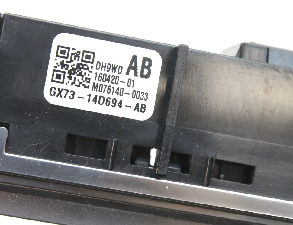 JAGUAR XE 1 generation (2014-2024) Выключатель обогрева GX73-14D694-AB 15571117