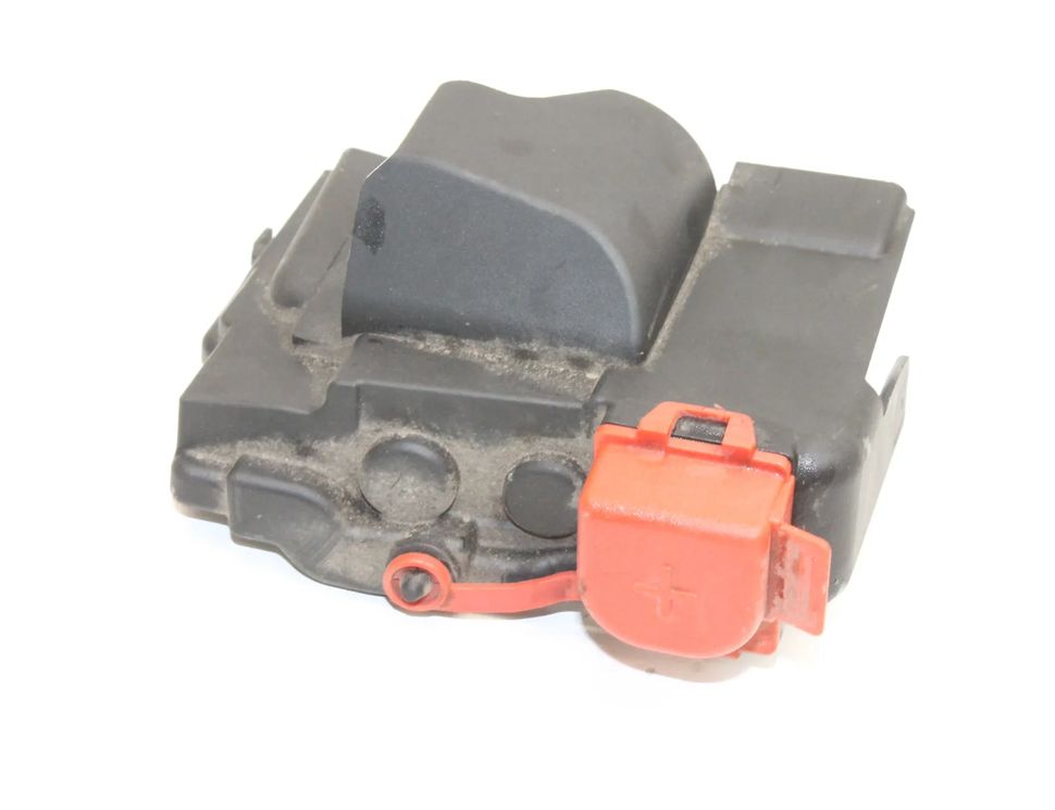 TOYOTA Supra A90 (2019-2024) Citas motora nodalījuma detaļas 8793045 16877843