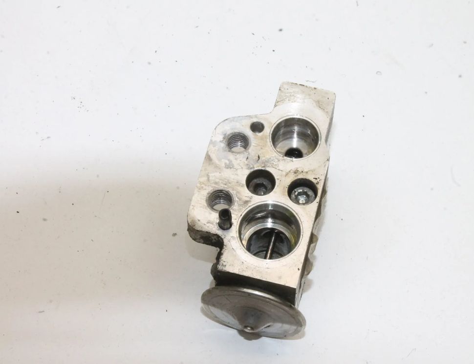 VOLKSWAGEN Scirocco 3 generation (2008-2020) AC expansion valve 1K1820103 17017694