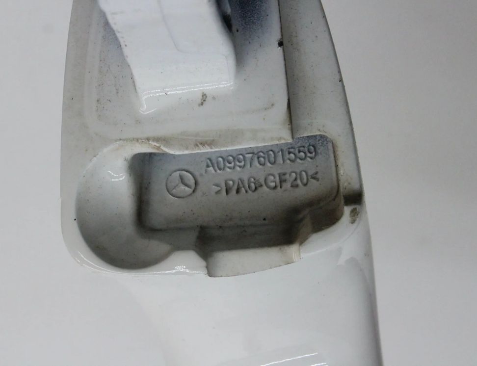 MERCEDES-BENZ A-Class W177 (2018-2024) Priekšējo kreiso durvju ārējais rokturis A0997601559 17994905