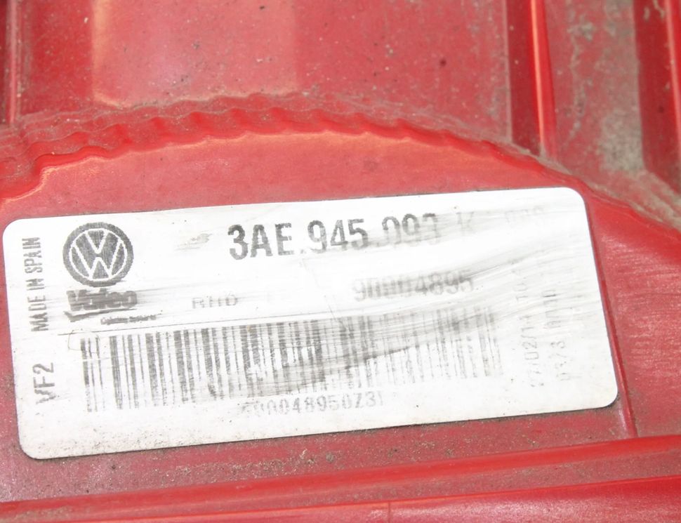 VOLKSWAGEN Passat B7 (2010-2015) Left Side Tailgate Taillight 3AE945093K 21008308