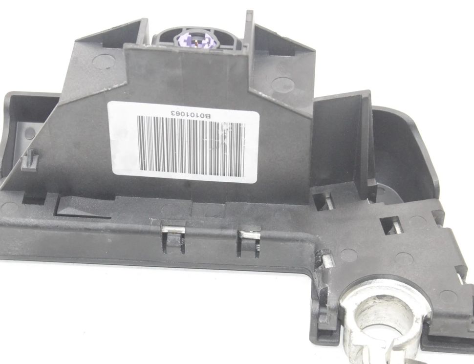AUDI A4 B8/8K (2011-2016) Kлемы аккумулятора B0101063 21045083