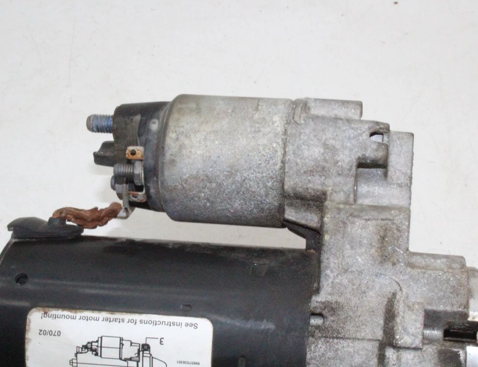 BMW X3 F25 (2010-2017) Стартер 8570383 22969489