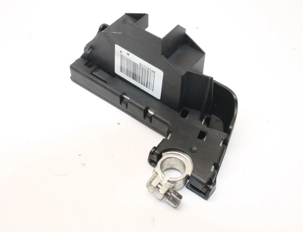 AUDI A4 B8/8K (2011-2016) Kлемы аккумулятора 8J0915459 22991881