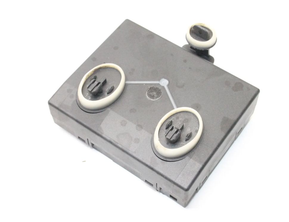 AUDI A4 B8/8K (2011-2016) Блок управления дверей задние правые 8T0959795Q 23019829