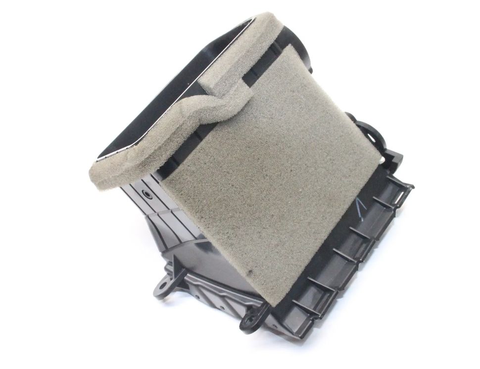 MAZDA 5 2 generation (2010-2015) Вентиляционные отверстия в приборной панели GS1DGM931 23046596