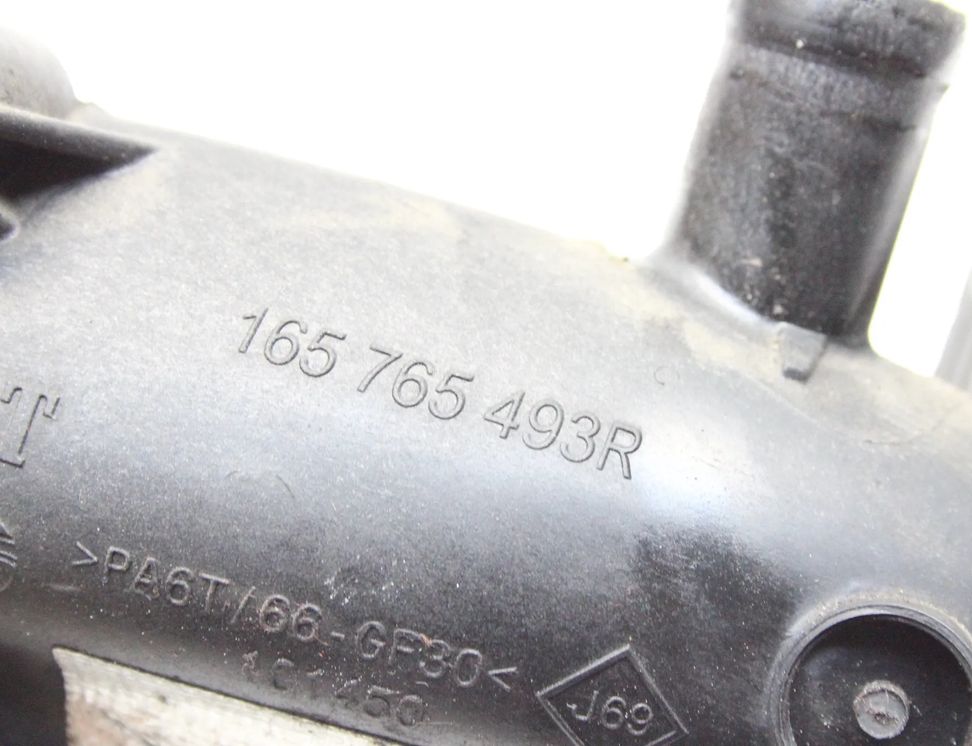 MERCEDES-BENZ A-Class W176 (2012-2018) Gaisa ieplūdes caurule 165765493R 23404834