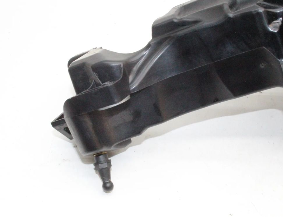 FORD Kuga 1 generation (2008-2013) Citas motora nodalījuma detaļas 9674482280 23419083