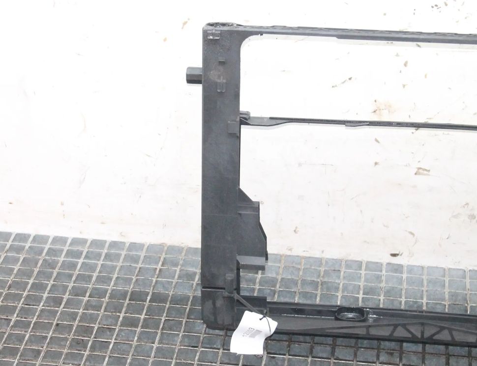 BMW 6 Series F06/F12/F13 (2010-2018) Держатель радиатора 8509174 24341138