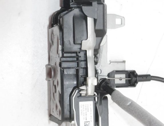 VOLVO XC40 1 generation (2017-2024) Front Left Door Lock 31349894 24823240